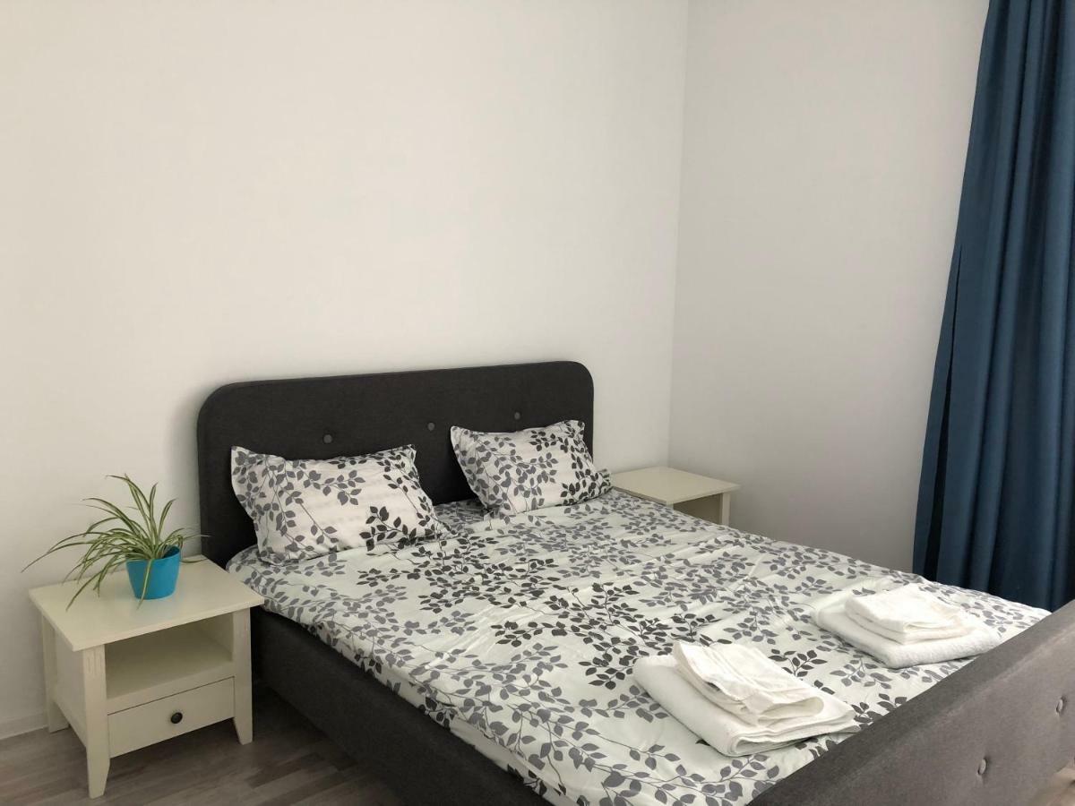 Sunrise Apartment Bucarest Extérieur photo