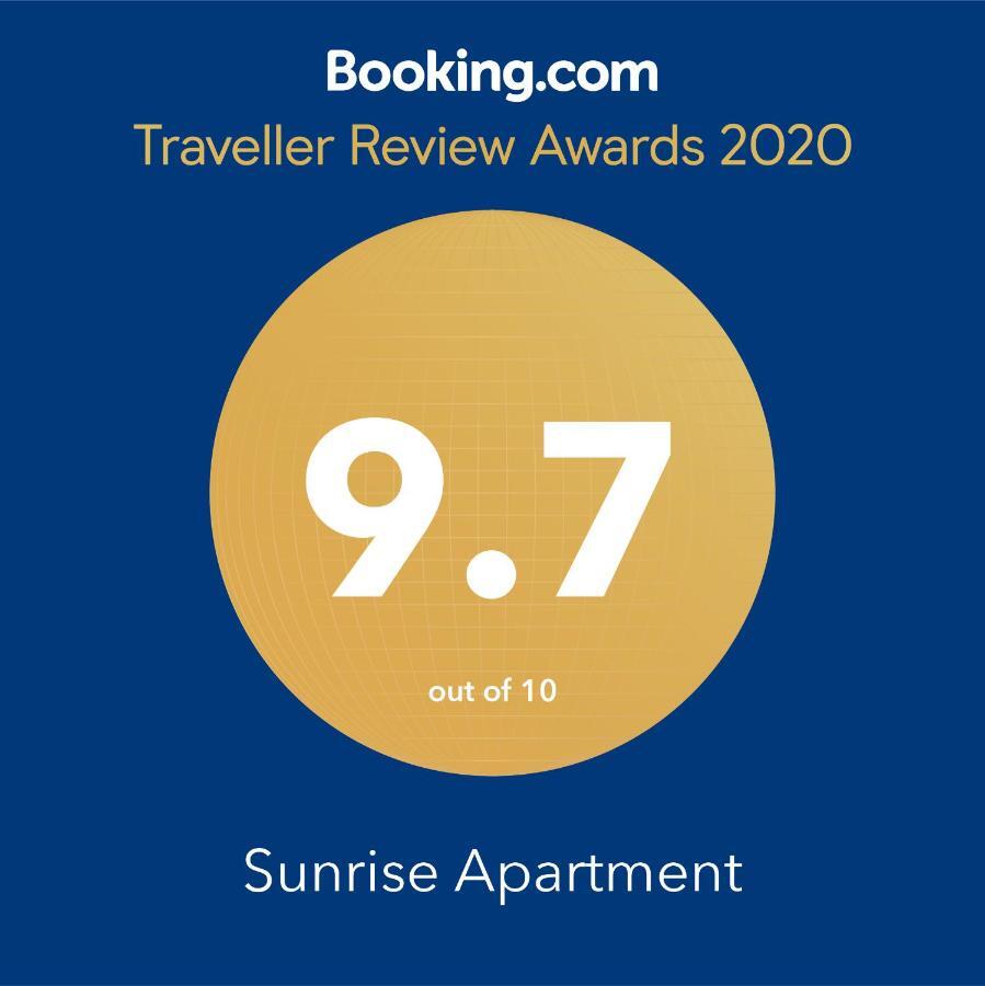 Sunrise Apartment Bucarest Extérieur photo